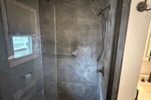 Walk-in shower remodel in Piscataway, NJ by Temprano Construction